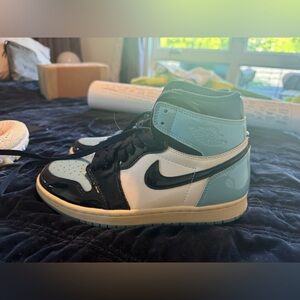 Air Jordan One Retro OG University Blue Sneakers